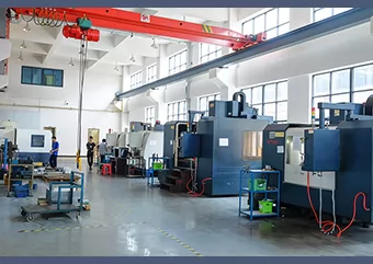 お客様の競争力強化に貢献する射出成形機メーカーとは