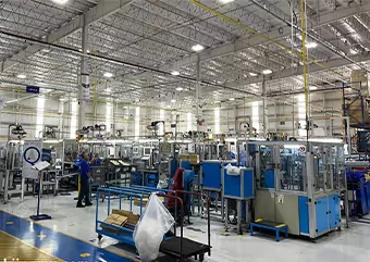 珠海市精模株式会社は顧客に金型技術指導を提供するためにメキシコへ行きました